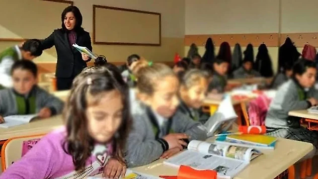 Buca'da eğitim yılı sorunlarla başladı: Sınıflar doldu taştı!