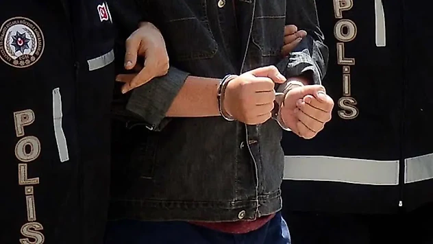 Çiğli'de belediye yönetimine yönelik saldırılarda 8 tutuklama!