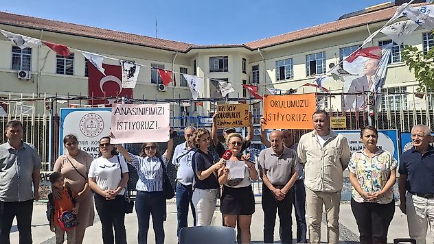 İzmir'de 3 okulun öğrencileri bir binaya sığdı: Güvenlik açısından kaygılarımız var!