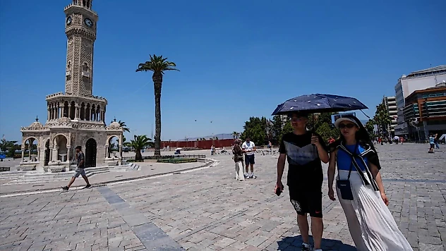 İzmir'de sıcak cuma: Öğleden sonra hissedilen sıcaklık 35 derece