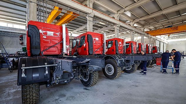 İzmir İtfaiyesi'ne 10 yeni arazöz: Kırsal yangınlara güç takviyesi