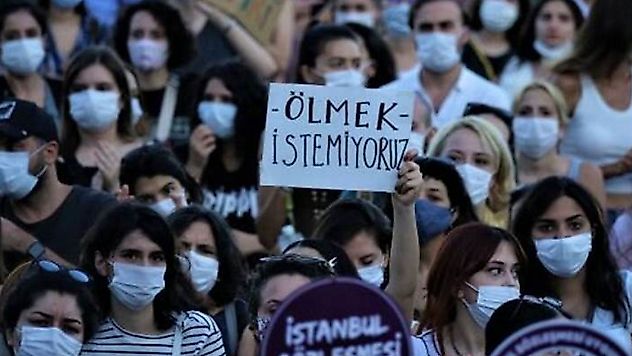 Kadın cinayetlerine şüpheli ölüm perdesi: Balkondan mı düştüler ölüme mi itildiler?