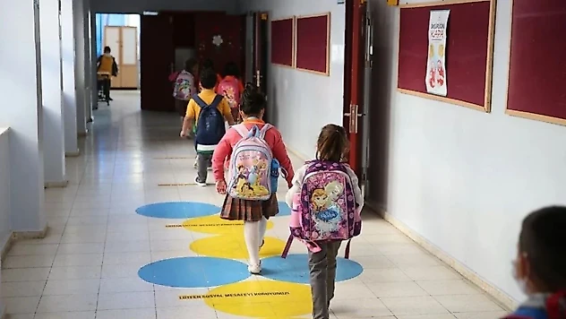 Yoksulun çocuğuna eğitim de lüks: 'Bu eğitimde ticarileşmedir'