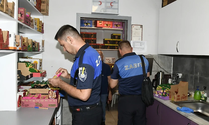 İzmir'de okul kantinlerine sıkı denetim