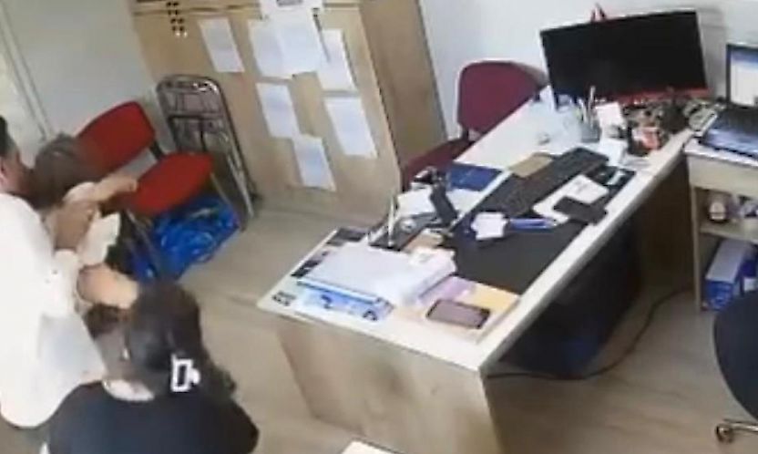 İzmirli kahraman muhtar, 3 yaşındaki çocuğu ölümden kurtardı